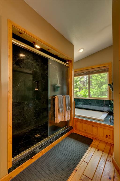 South Lake Tahoe Lease with Hot Tub, Sauna, Steam Room Snowpals